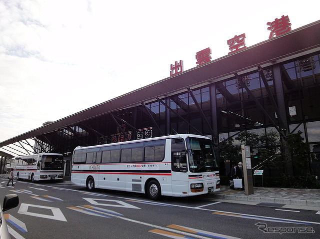 出雲空港（出雲縁結び空港、IZO）