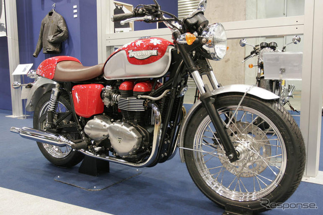 【東京モーターサイクルショー07】写真蔵…トライアンフ