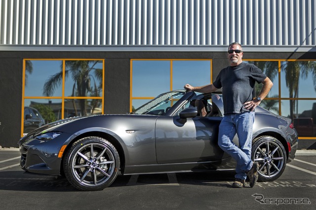 マツダ ロードスター RFの米国第一号車を納車