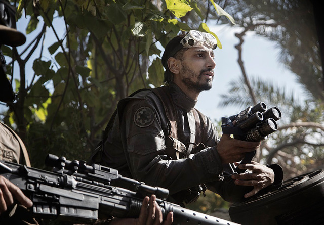 「元帝国軍のパイロット」ボーディー・ルック (リズ・アーメッド)(C)2016 Lucasfilm Ltd. All Rights Reserved.