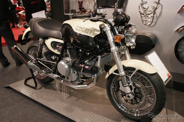 【東京モーターサイクルショー07】写真蔵…イタリア