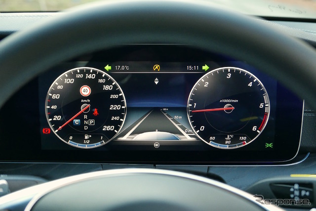 メルセデスベンツE220d アバンギャルド スポーツ