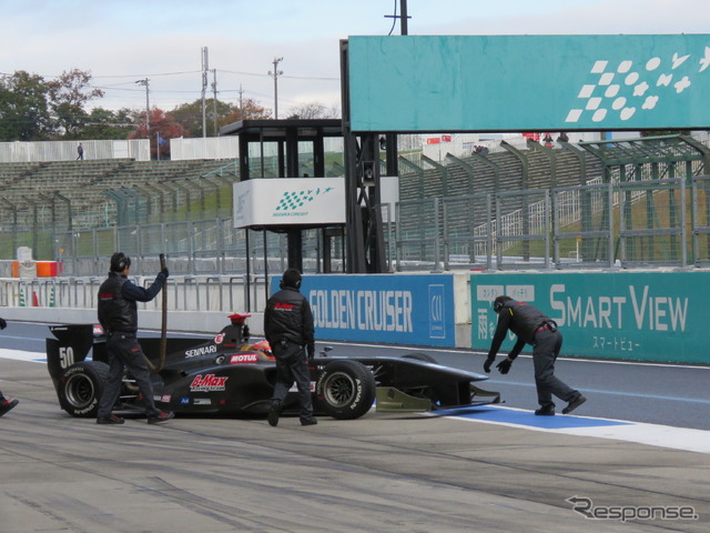 2016年11月24日に開催されたSF鈴鹿テスト(来季新参戦チームのB-Max)。