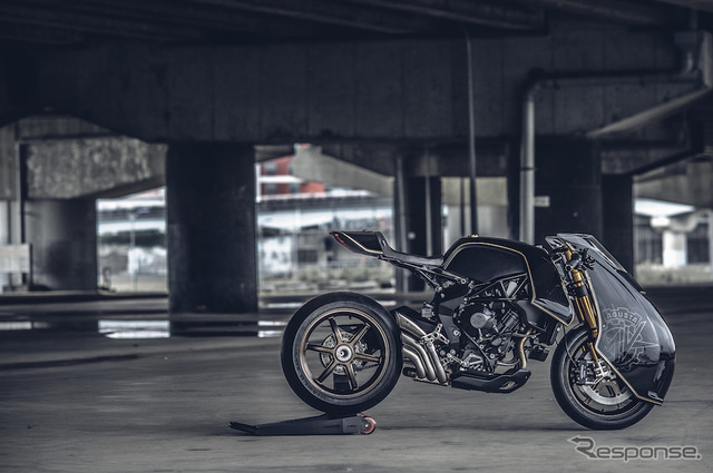 ROUGH CRAFTS『Ballistic Trident』、ベースモデルはMVアグスタ『ブルターレ800RR』。