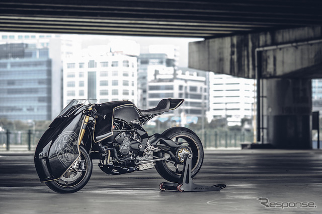 ROUGH CRAFTS『Ballistic Trident』、ベースモデルはMVアグスタ『ブルターレ800RR』。