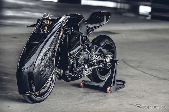 ROUGH CRAFTS『Ballistic Trident』、ベースモデルはMVアグスタ『ブルターレ800RR』。