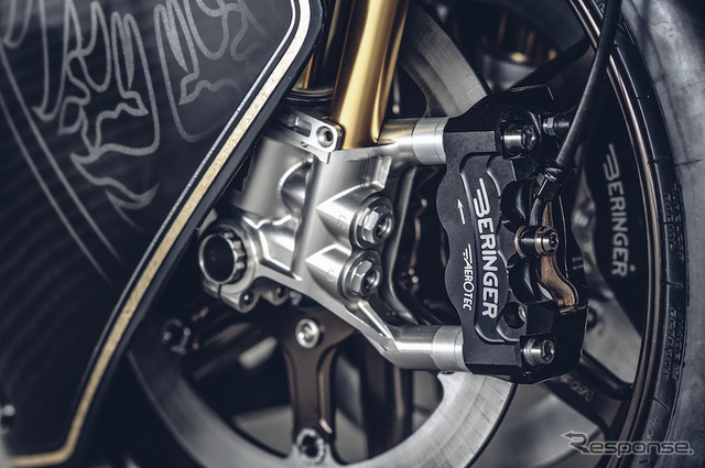 ROUGH CRAFTS『Ballistic Trident』、ベースモデルはMVアグスタ『ブルターレ800RR』。