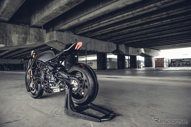 ROUGH CRAFTS『Ballistic Trident』、ベースモデルはMVアグスタ『ブルターレ800RR』。