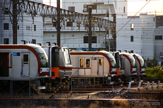 有楽町線を行く電車たち