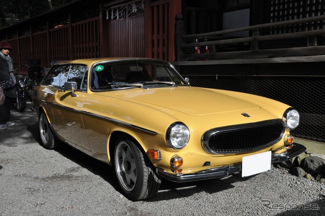 ボルボ P1800ES(1972年)