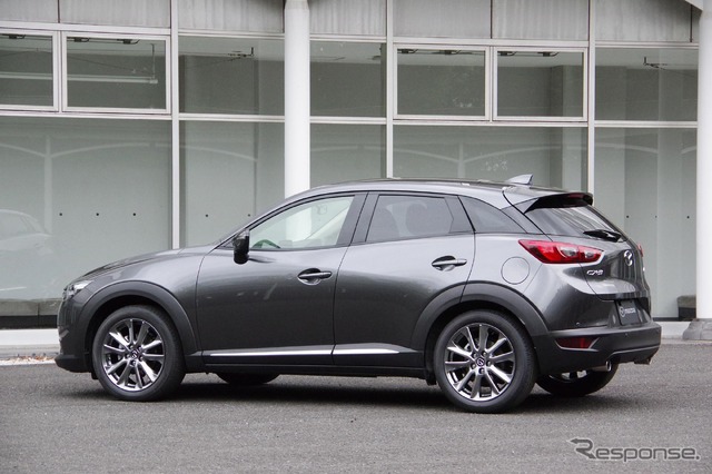 マツダCX-3