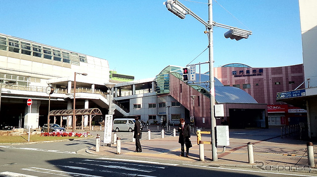 大阪モノレール南端、門真市駅