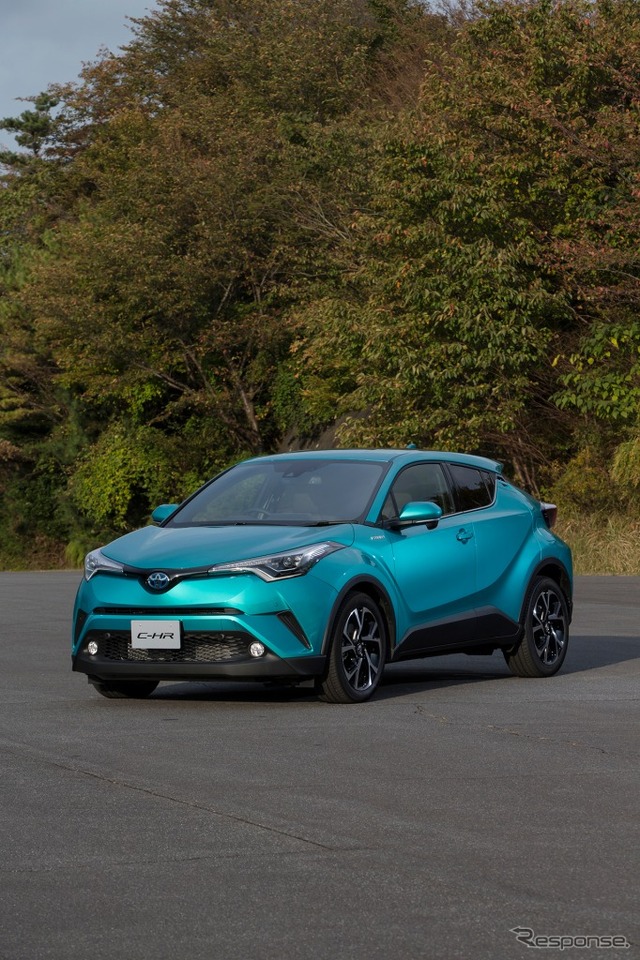 トヨタ C-HR