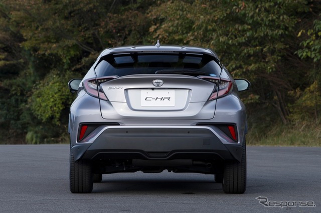 トヨタ C-HR