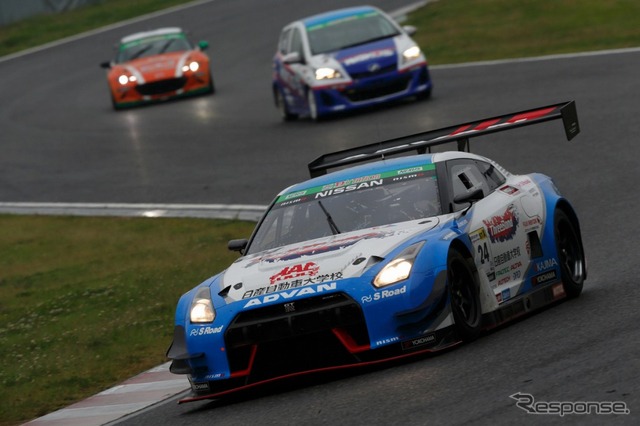 スリーボンド日産自動車大学校GT-R