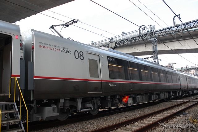 8号車:30100形(M2)(30101)