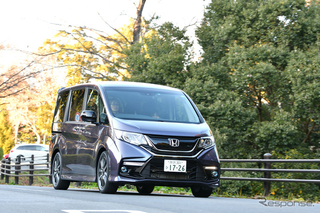 一般道路の試乗コースも用意。自由に走ってもらう