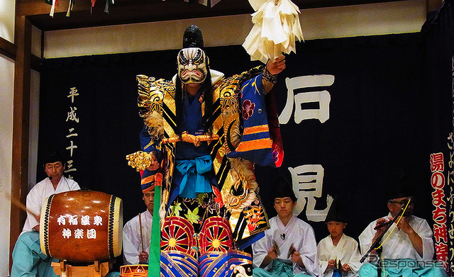 有福温泉神楽団による石見神楽「八幡」(江津市・有福温泉湯の町神楽殿)
