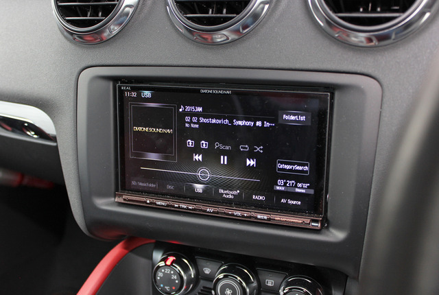 カーオーディオクラブ(大阪府)製作のデモカー、Audiのメインユニット。