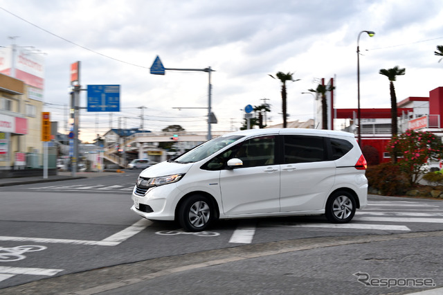 とにかく車内空間が広すぎる ホンダフリード フリード カーナリズム