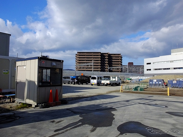 新駅の南に広がる駅前広場用スペース