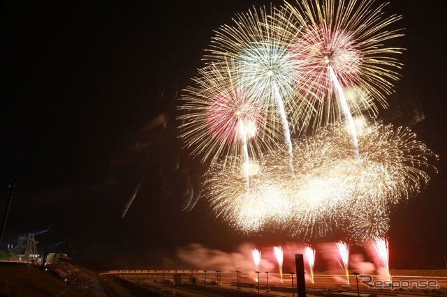 ツインリンクもてぎ 花火の祭典(資料画像)