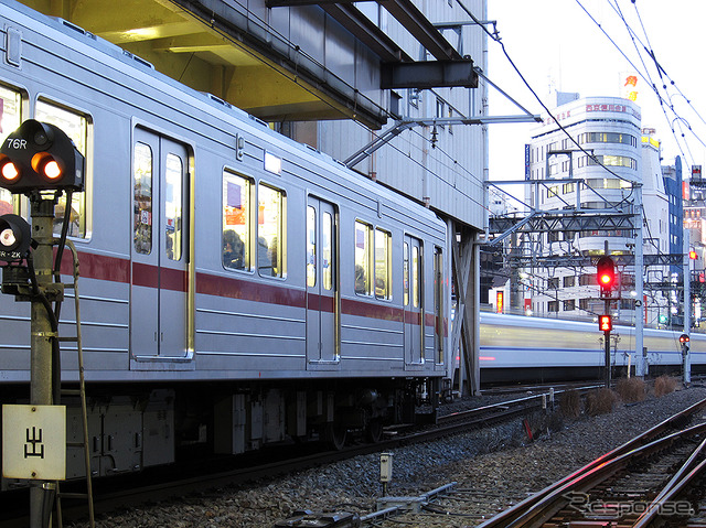 東武東上線池袋駅