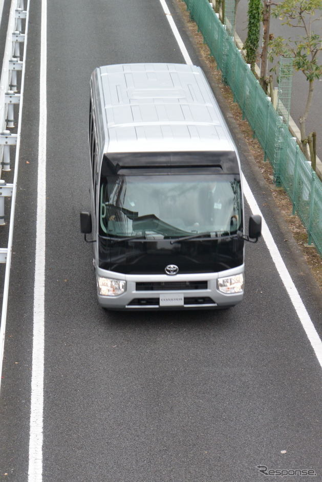 トヨタ自動車 新型コースター 発表会