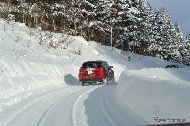 マツダ 雪上取材会
