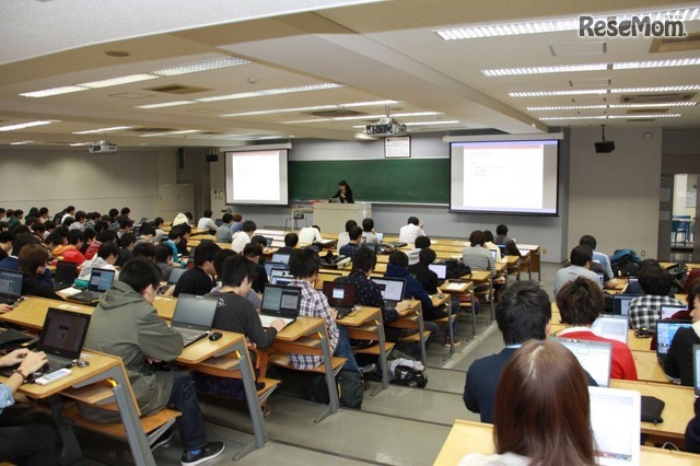 gaccoを利用し反転授業(東京工科大学)