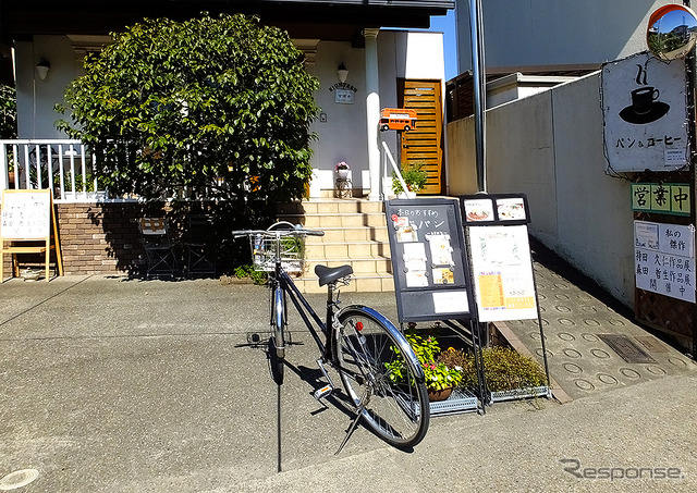 広沢池ちかくのカフェで