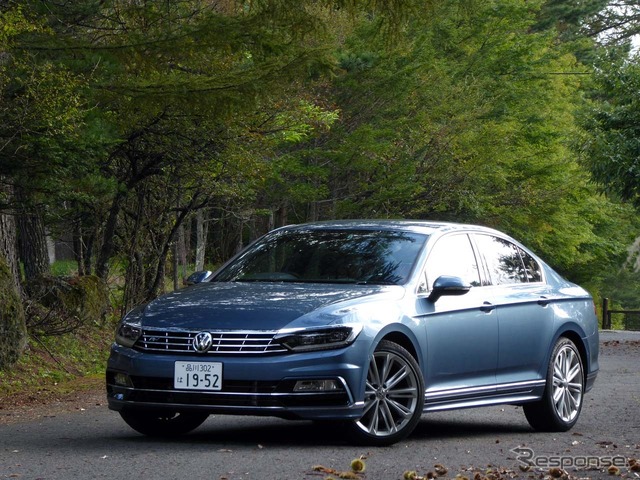 「Volkswagen Car-Net」を搭載した「フォルクスワーゲン・パサート2.0TSI R-Line」