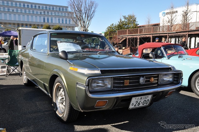トヨタ クラウンHT2600スーパーサルーン(1972年)