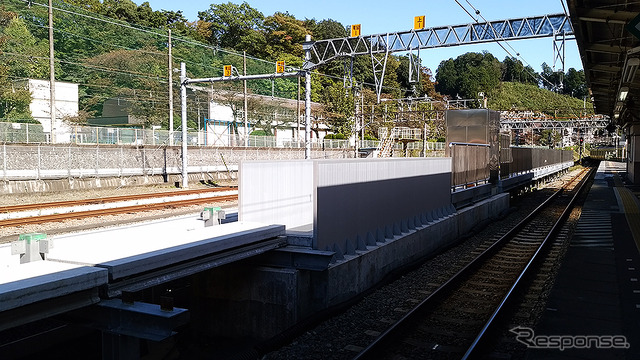 青梅駅の山側に出現した新ホーム