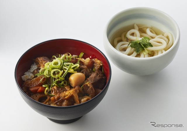 牛すじちゃんこ丼(ミニうどん付)