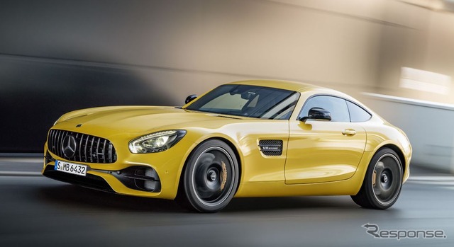 メルセデスAMG GT S改良新型