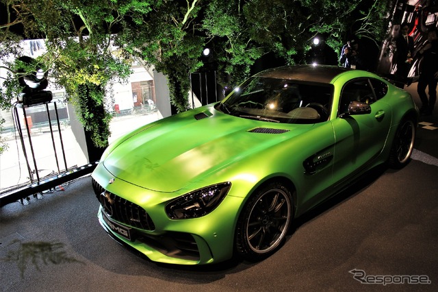 メルセデス AMG GTR