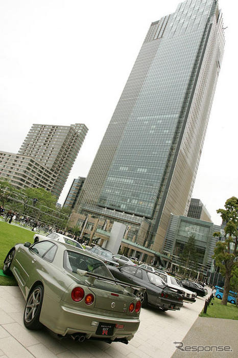 【スカイライン50周年】写真蔵@東京ミッドタウン・ガーデン