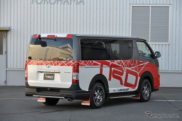 トヨタ ハイエースTRDコンセプト