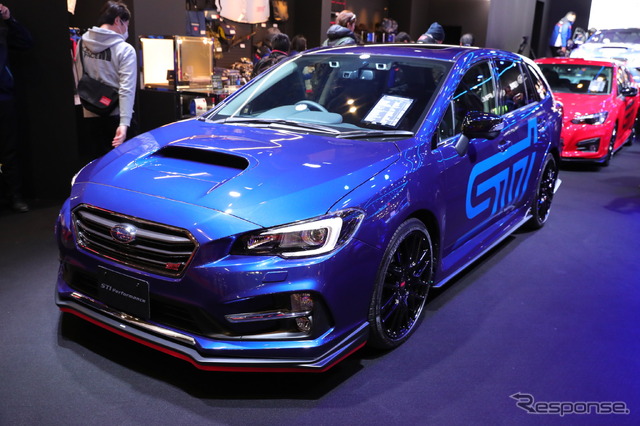 スバル レヴォーグ STI スポーツ - STI パフォーマンス（東京オートサロン2017）