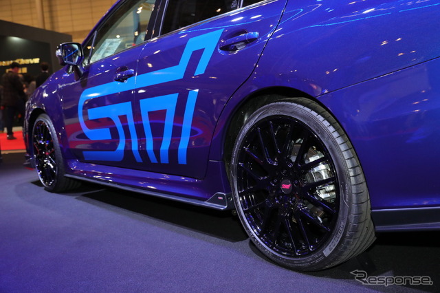 スバル レヴォーグ STI スポーツ - STI パフォーマンス（東京オートサロン2017）