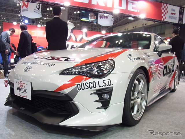 ブリッドブース(東京オートサロン17)