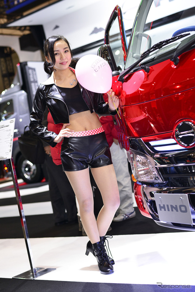 日野自動車(東京オートサロン2017)