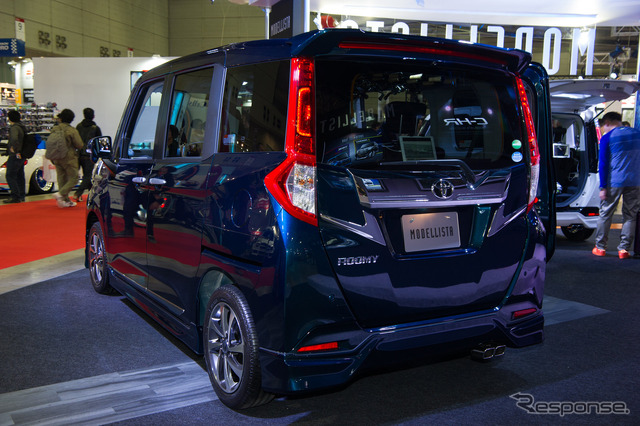 【東京オートサロン2017】トヨタモデリスタが、『C-HR』用のカスタマイズアイテムを搭載した2台のデモカーを中心に計5台展示