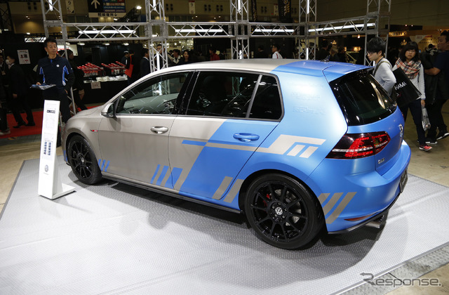 VW ゴルフGTI Tuned by COX(東京オートサロン2017)