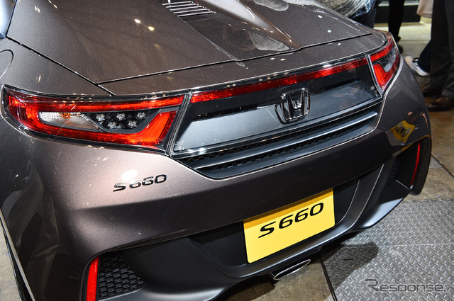 ホンダ S660 ブルーノ レザー エディション(東京オートサロン2017)