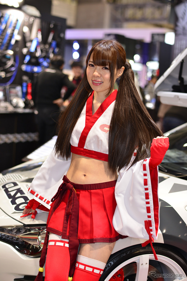 CUSCO(東京オートサロン2017)