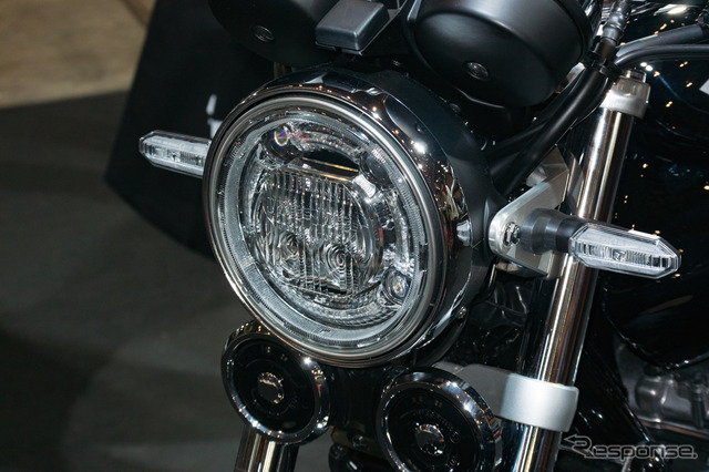 ホンダCB1100RS(東京オートサロン2017)