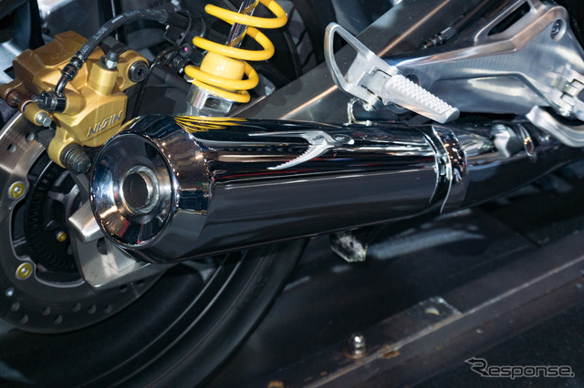 ホンダCB1100RS(東京オートサロン2017)