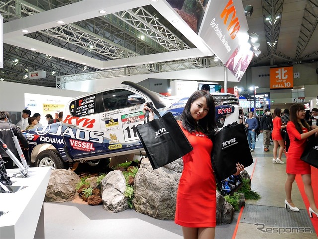 【東京オートサロン2017】 KYB、交換用ショックアブソーバーを展示